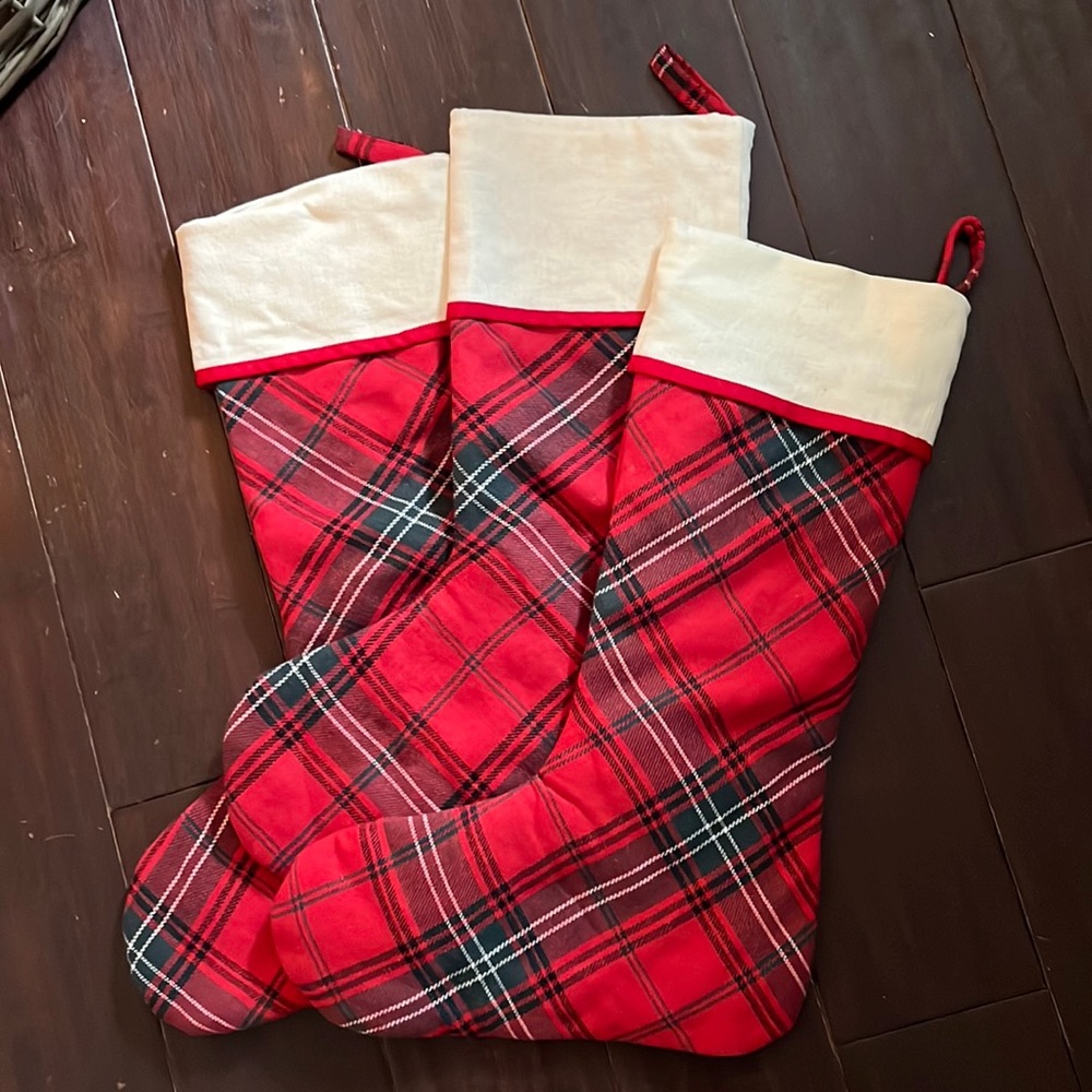 Williams-Sonoma Tartan Plaid Stockings s/3